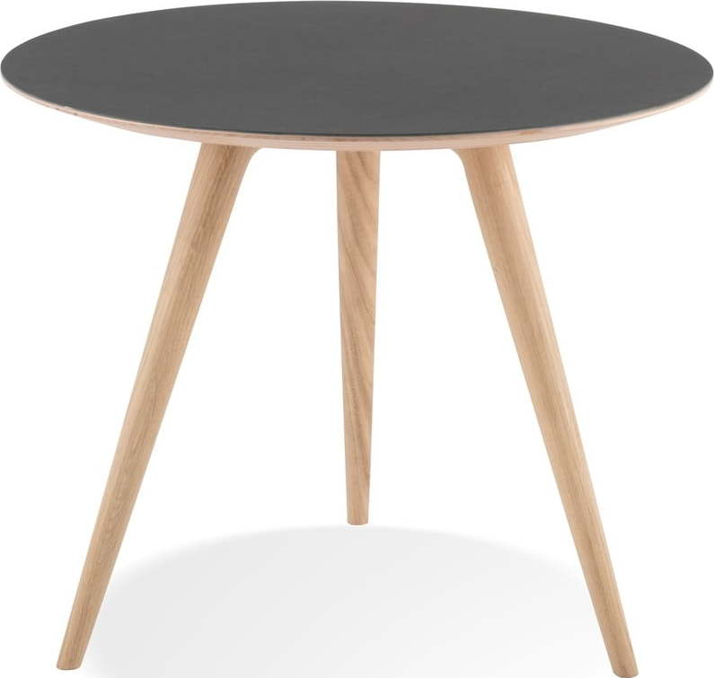 Odkládací stolek z dubového dřeva s černou deskou Gazzda Arp